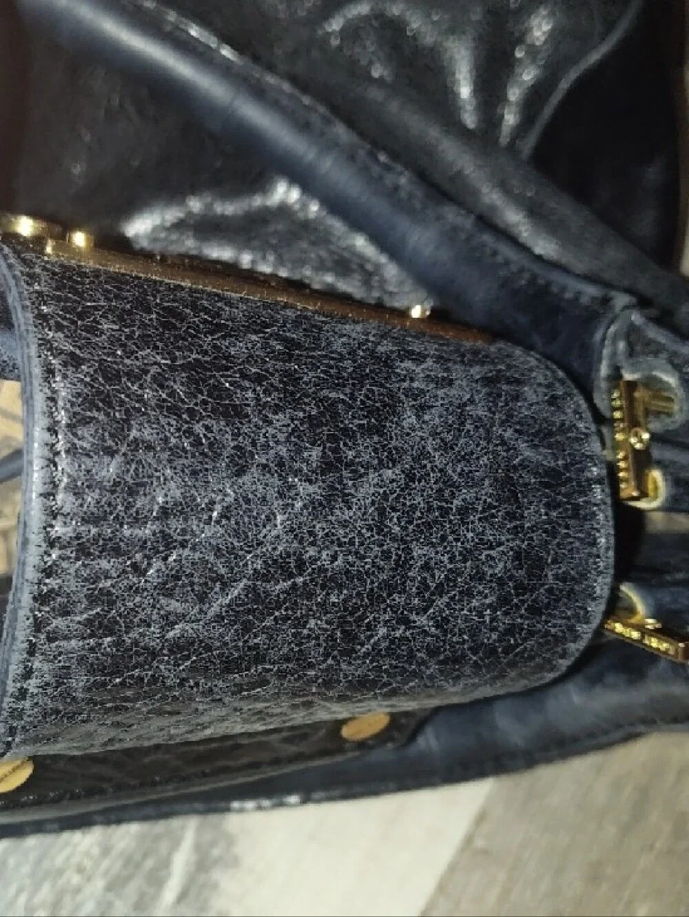 Tory Burch Holland Black And Gold Detailing Satchel - Picture 8 of 9
